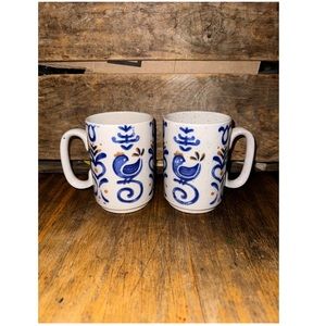 Vintage GETTYSBURG Avant-Garde Japan Mugs Cups Dutch Birds Hearts Set of 2